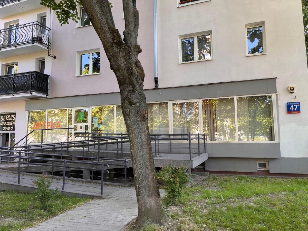 Labo Apartment Niepodleglosci Varsó Kültér fotó