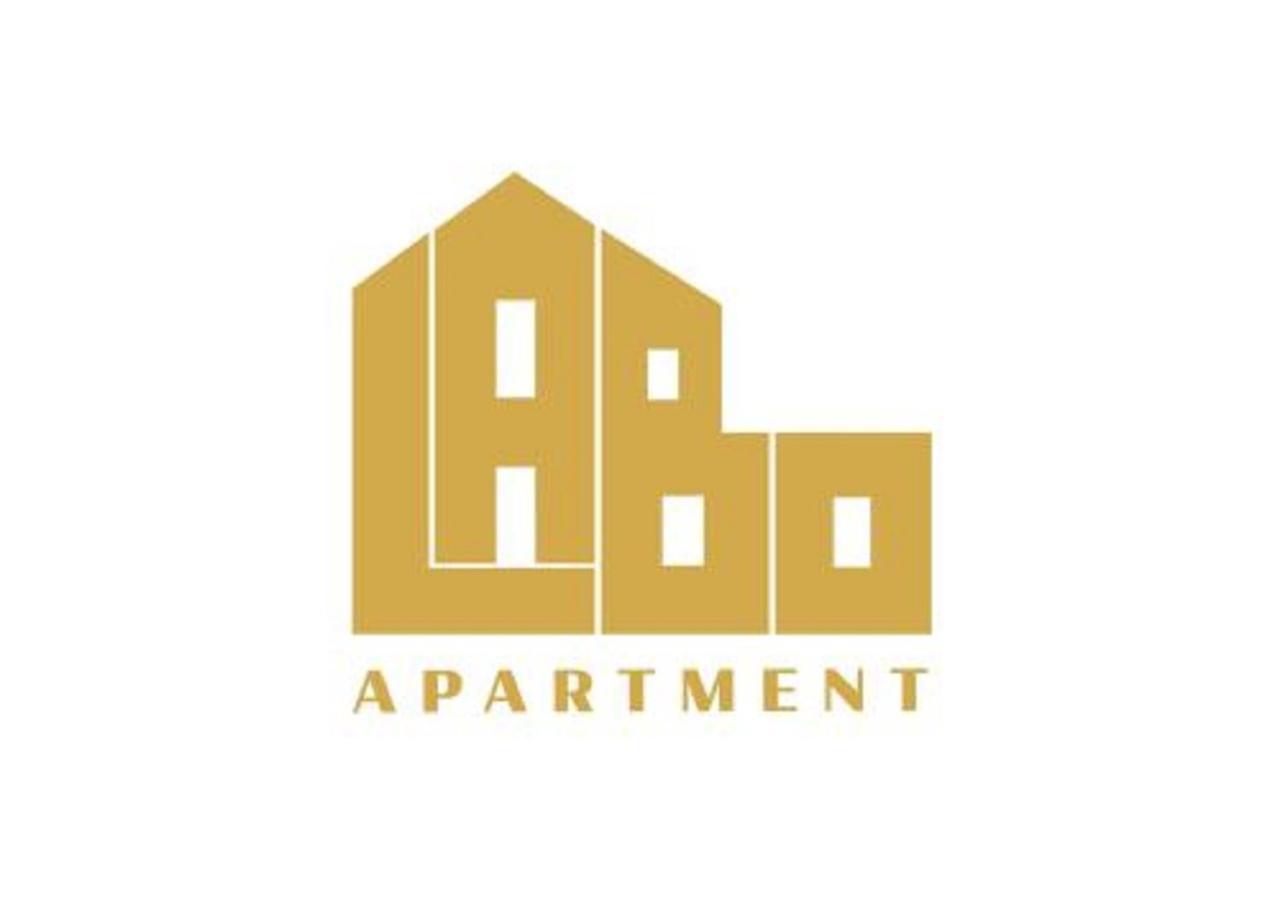 Labo Apartment Niepodleglosci Varsó Kültér fotó